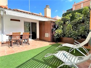 Dúplex en Centre. Duplex en venta en centre, 2 dormitorios.