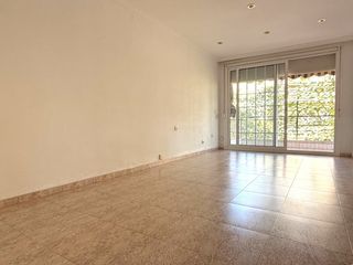 Pis a Marianao. Piso en venta en marianao  zona alta, 4 dormitorios.