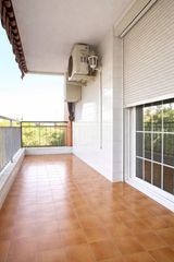 Piso en Marianao. Piso en venta en marianao  zona alta, 4 dormitorios.