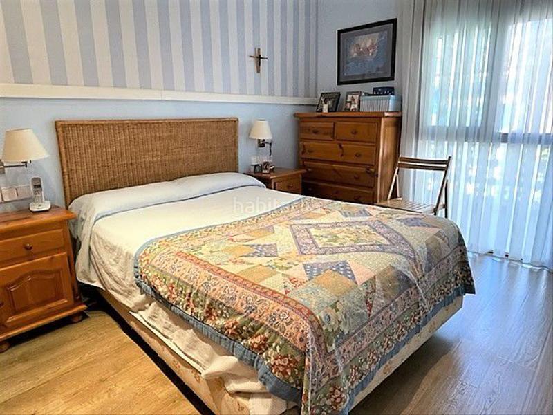 Foto 9b5da530-2c82-4c04-b8bc-b893ef205ce2. Casa a schiera con riscaldamento parcheggio in Centre Sant Boi de Llobregat