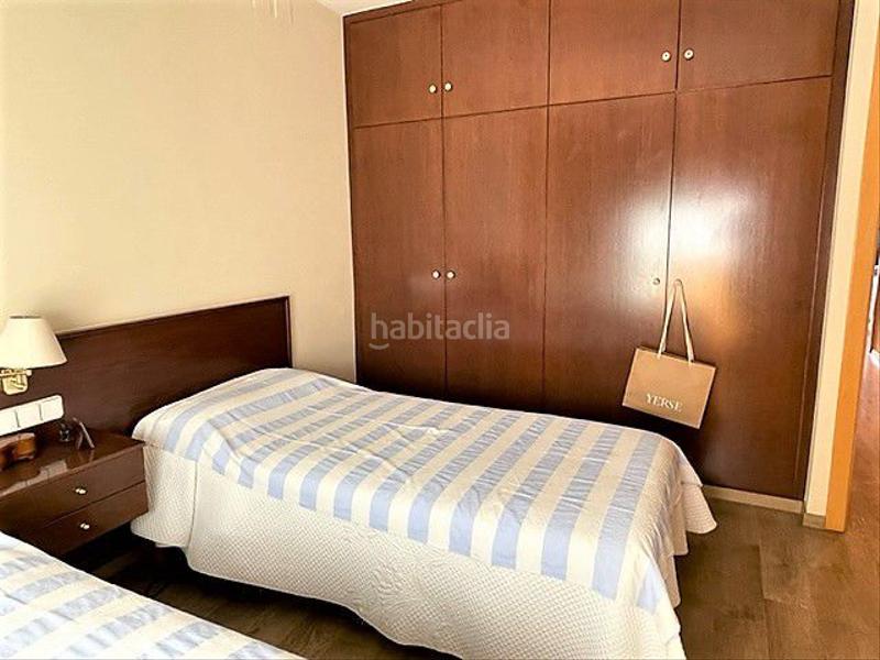 Foto c147015e-11ea-44a4-a8d0-020c331a88d3. Casa a schiera con riscaldamento parcheggio in Centre Sant Boi de Llobregat