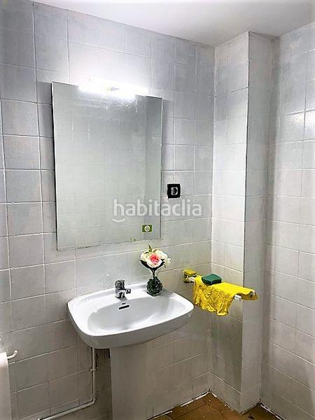 Foto 08c8293e-7042-45e8-a01a-1fde4d30d7a5. Locale commerciale in Centre Sant Boi de Llobregat