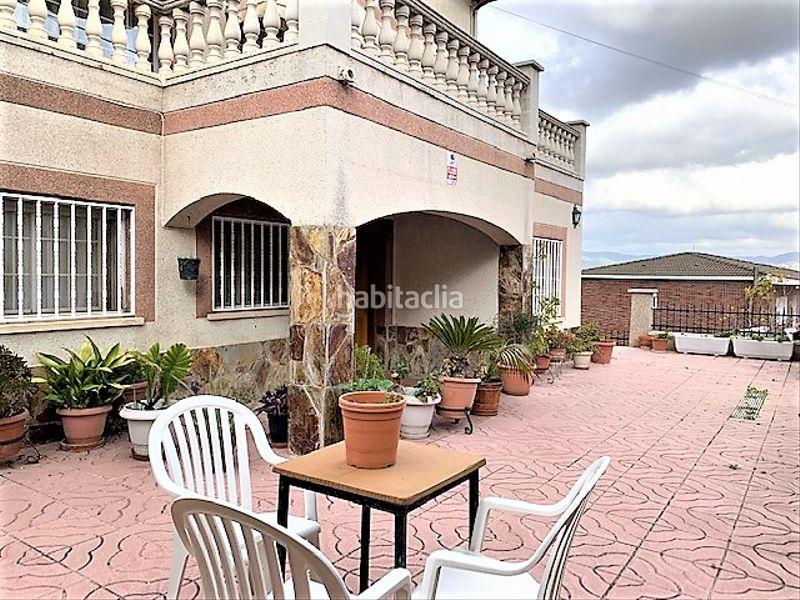 Foto 04df102c-3ab8-494b-93cb-31c68f1b4a0e. Casa con riscaldamento parcheggio in Marianao Sant Boi de Llobregat