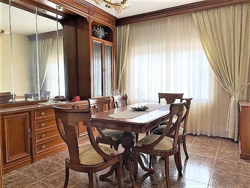 Foto 38e39b7a-37fe-4834-95d5-d40df8f62def. Casa con riscaldamento parcheggio in Marianao Sant Boi de Llobregat