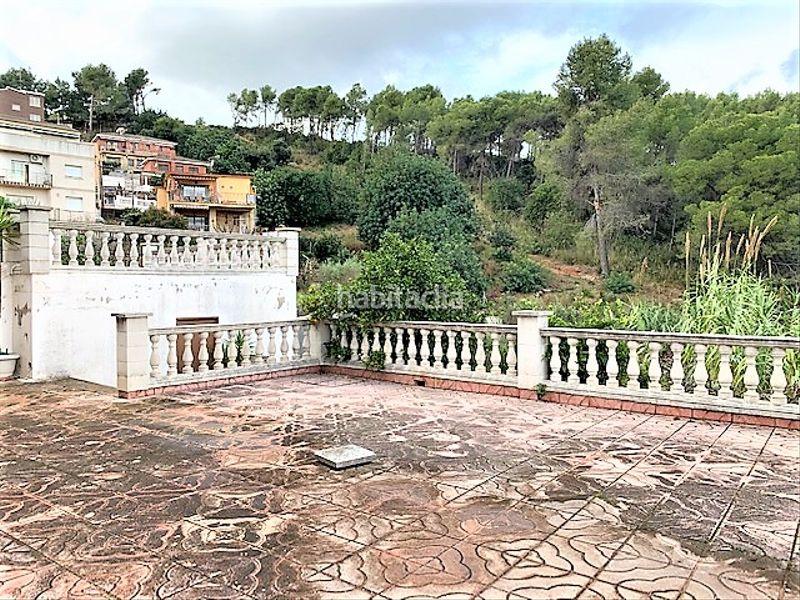 Foto d4742877-49cd-4156-ae7c-0de15dca3758. Casa con riscaldamento parcheggio in Marianao Sant Boi de Llobregat