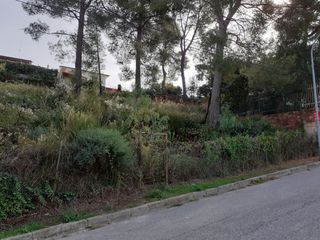 Solar urbano en Calle 13 26. Terreno en venta en torrelles de llobregat.