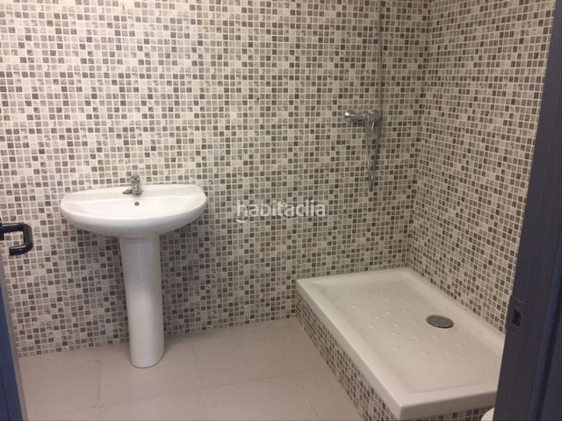 Foto b46b44ee-bf7d-4234-8255-e4d735ade6d1. Business premise with heating in Vinyets-Molí Vell Sant Boi de Llobregat