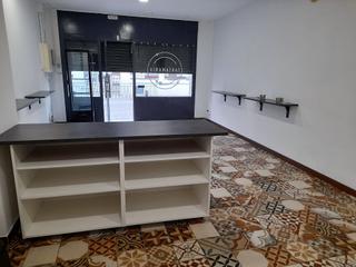 Rent Business premise  Carrer cardenal vidal i barraquer. Zona centro