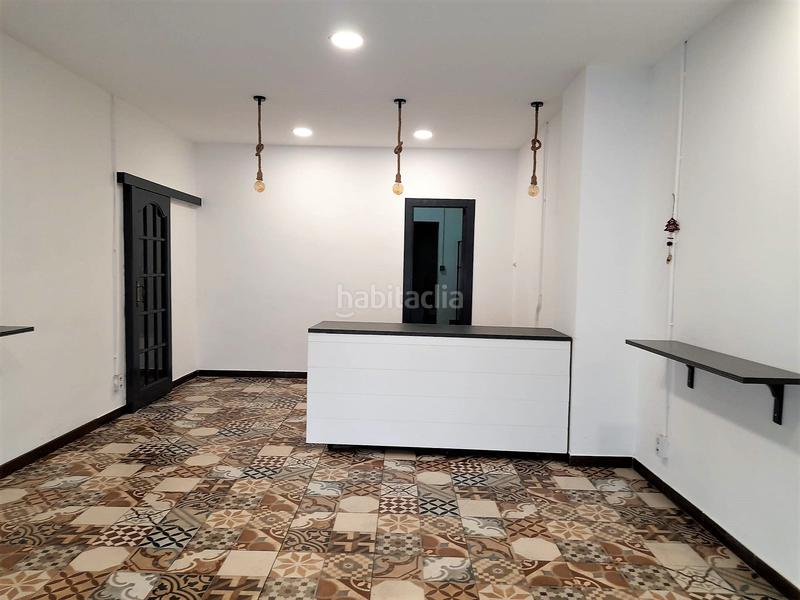 Foto 1f86dfa5-f5da-4bd4-98da-925b81295a25. Location local commercial dans Centre Sant Boi de Llobregat