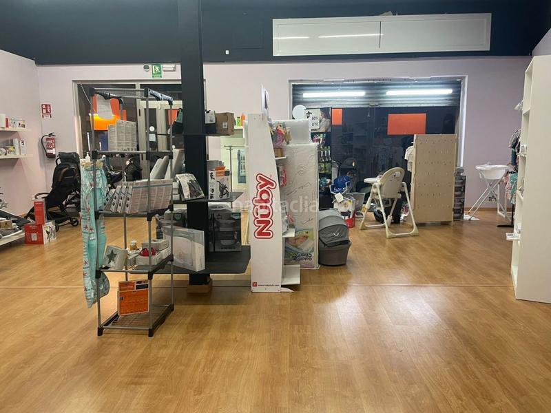 Foto 3749ae6b-8c78-4022-bc17-c8330603e68d. Alquiler local comercial en n/a local com. en alquiler en Centre. en Sant Boi de Llobregat