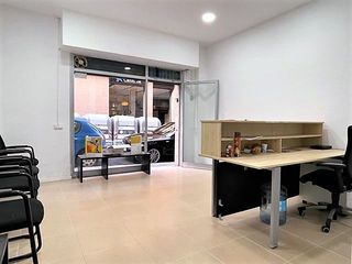 Local Comercial en Joaquim rubio i ors 14. Local com. en venta en marianao, 1 despacho.
