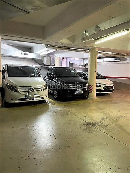 Foto c7ac04b5-0169-413c-aff3-07d2c31438e4. Posto auto in Centre Sant Boi de Llobregat