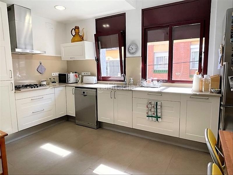 Foto 6a2899d3-5816-4888-93d4-5a7f4b81014c. Maison avec chauffage parking dans Centre Sant Boi de Llobregat