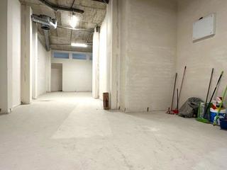 Rent Business premise in Vinyets-Molí Vell. Local com. en alquiler en centro  plaza catalunya.