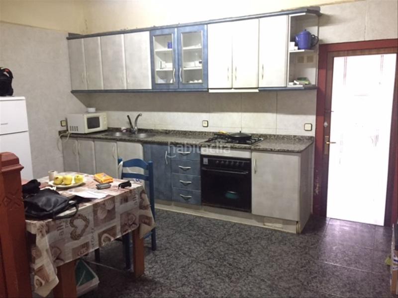 Foto c3ce6839-062e-42be-92a3-268e76199136. House with parking in Marianao Sant Boi de Llobregat