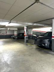 Parking voiture à Antoni rubio i lluch 8. Aparcamiento en venta en marianao  zona alta.