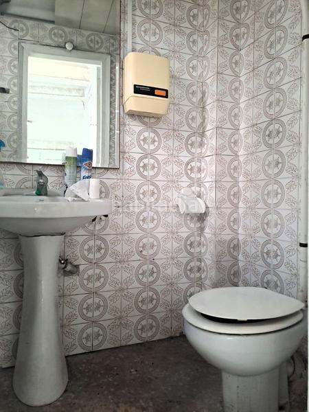 Foto 5cdc3e02-b871-47d5-9fbf-a11d2b65a31a. Alquiler local comercial local com. en alquiler en vinyets molí vell. en Sant Boi de Llobregat