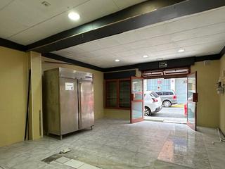 Lloguer Local Comercial a Marianao. Local com. en alquiler en marianao, 2 despachos.