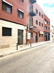 Appartement à Salvat papasseit 39. Piso en venta en centre, 4 dormitorios.