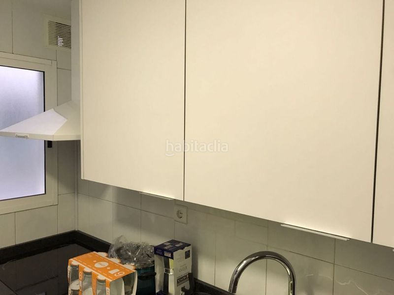 Foto cce62438-5859-49a8-b811-f8ba45fee023. Alquiler piso en calle cañaveral 3 habitación en estupendo piso de 4 habitaciones y 2 baños en zona ciencias, ideal para estudiantes, ven a verlo te gustara!!! en Granada