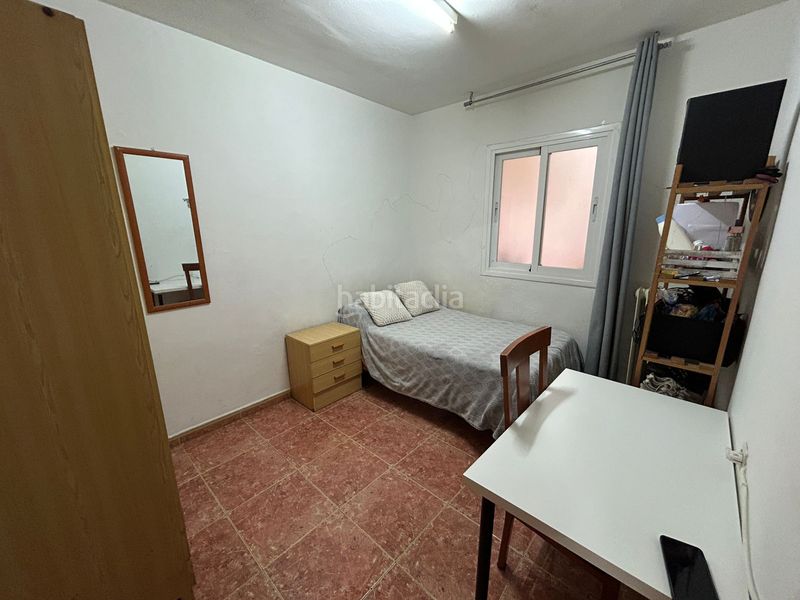 Foto 66f3c4de-500c-4119-91e3-24631c63d343. Alquiler piso 1 habitacion libre solo para chicas!!! en piso para estudiantes curso 26-27, en Granada