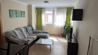 Location Appartement  Calle sócrates 20. Bonito piso de 3 dormitorio en el centro, para estudiantes, se a
