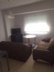 Miete Etagenwohnung  Calle gonzalo gallas. Bonito piso de 4 dormitorios, baño y aseo, en gonzalo gallas, zo