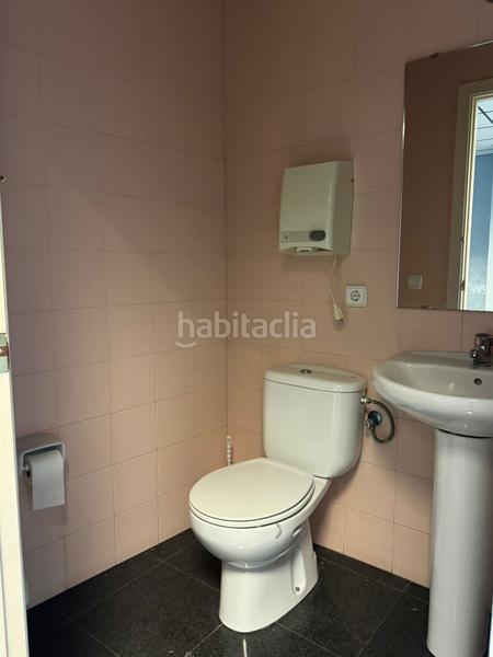 Foto 92611f7d-b700-4248-9ff1-ab827975333a. Location local commercial dans a-351 65 dans Osuna