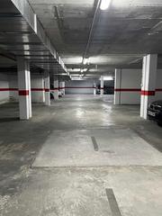 Parking coche en Estepa. Venta · plazas de garaje + trastero · estepa