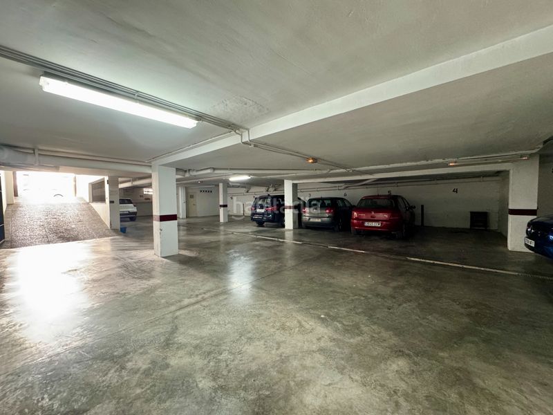 Foto ebd140e6-ef79-4884-be83-cf2492a0d1df. Haus mit kamin parking in Estepa