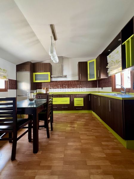 Foto 0b94792f-e9fe-4bad-b735-f5fbdf1c63b1. Piso venta • piso • en Estepa