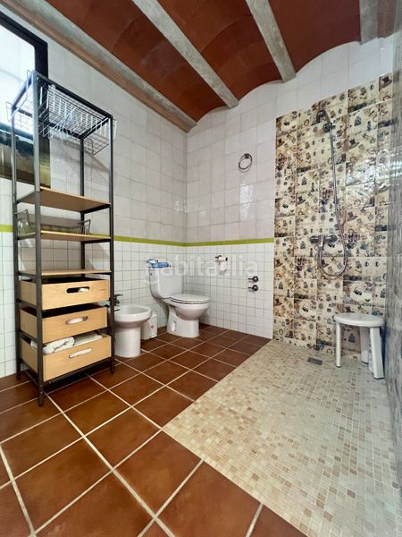 Foto b90dcc0d-34c2-4be6-9997-08cc5d8c9c58. Masia amb piscina a Estepa