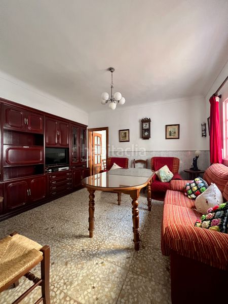 Foto 0db47244-94e3-43b2-bc64-0c4a6d9d57cc. Casa in Gilena