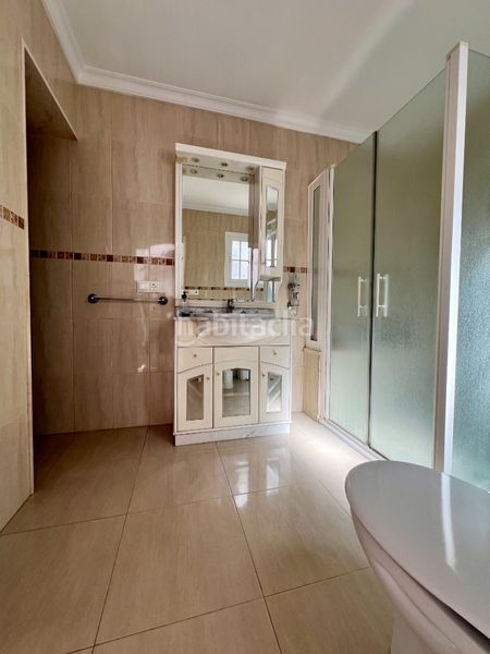 Foto fb12f4ac-1640-44a8-a936-e30b304e262c. Casa in Gilena