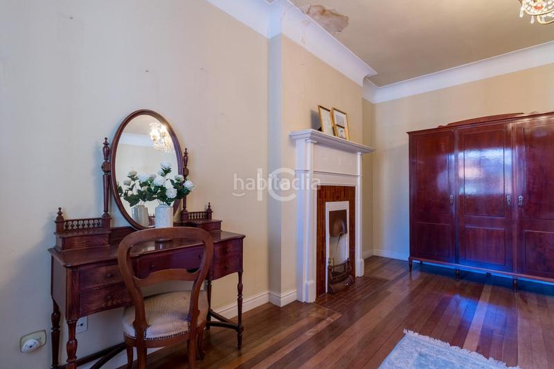 Foto 18c12ba8-22dc-4142-bced-5a3d4c356a36. Casa pareada casa en Las Arenas Getxo