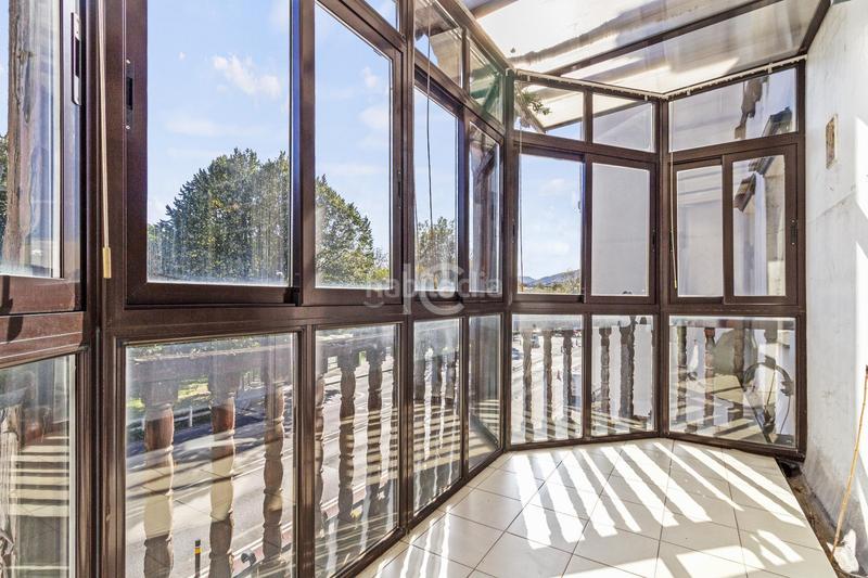 Foto 3f049d9a-c51f-4ba7-a9bb-9c69ded26c49. Casa pareada casa en Las Arenas Getxo