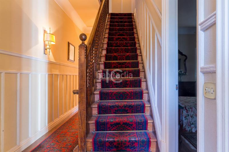 Foto 596f3533-5f8e-416c-a6e6-4df6c17a1cc0. Casa pareada casa en Las Arenas Getxo