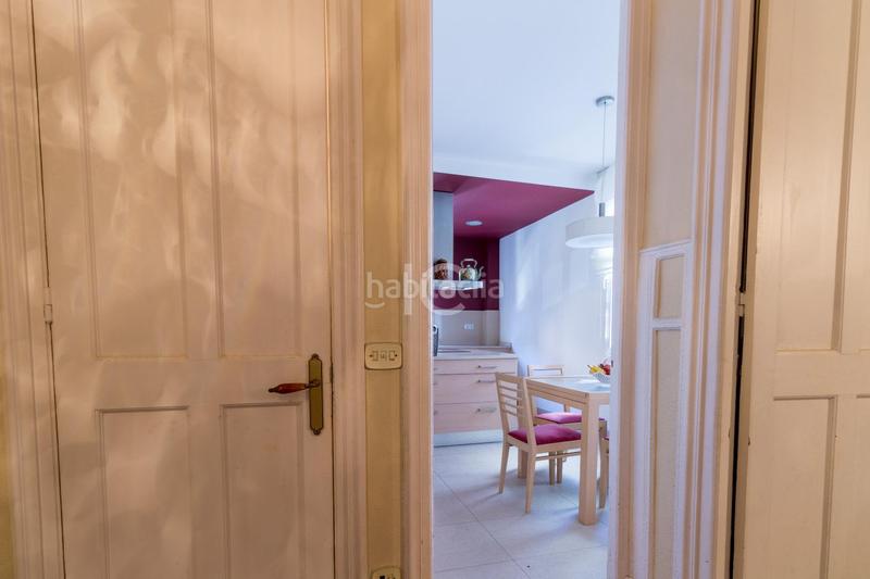 Foto 5aba2944-3895-4460-86aa-88c7432c52e9. Casa pareada casa en Las Arenas Getxo