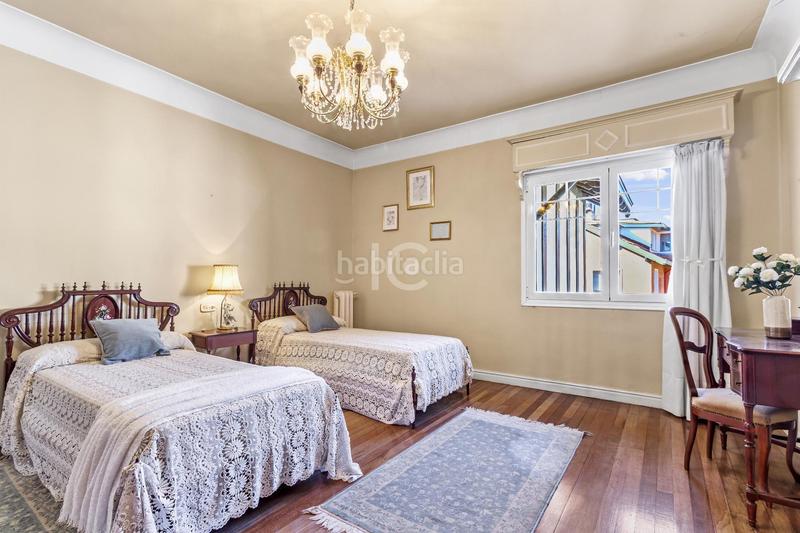 Foto 92da0430-98d8-4ab8-ac3d-c7f12196ebea. Casa pareada casa en Las Arenas Getxo