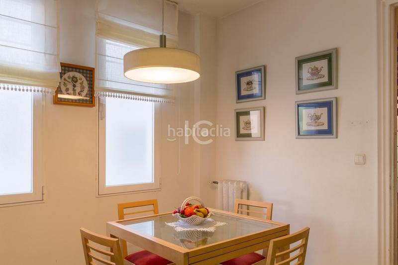 Foto d0b1249c-9384-4b94-afbe-7025d47da0b5. Casa pareada casa en Las Arenas Getxo