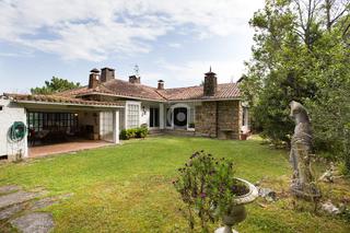Casa en Las Arenas. Getxocasa