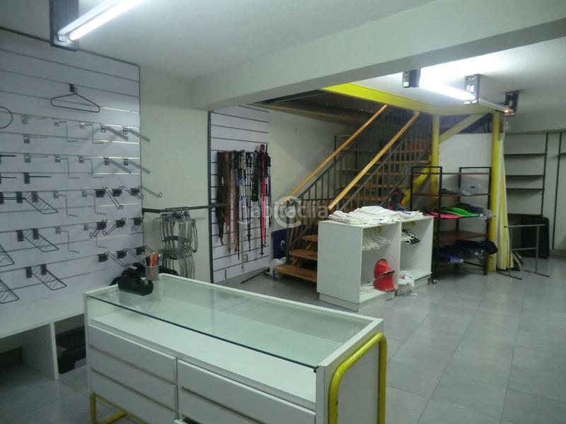Foto ba0410b4-001b-4b6b-b16e-0e18e3356e58. Lloguer local comercial a Centro-Puerto Viejo Getxo