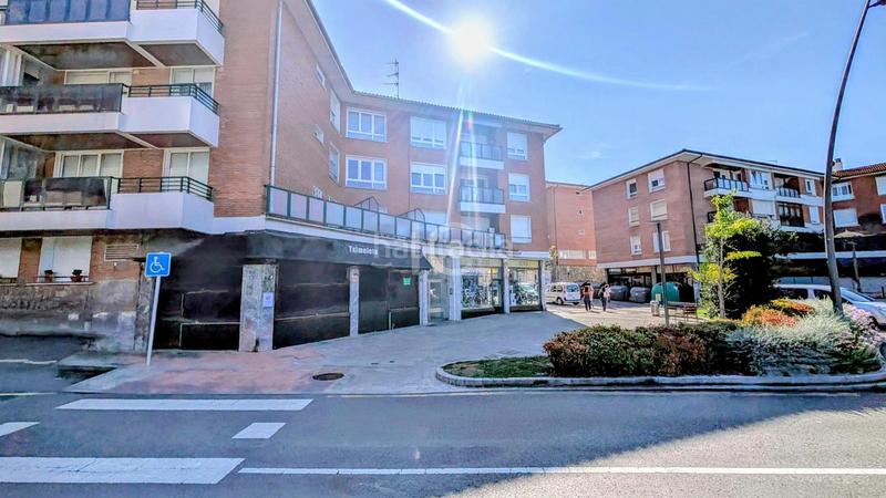 Foto d4fc6f51-5878-4e6c-8622-517300f09e30. Locale commerciale in Villamonte Getxo