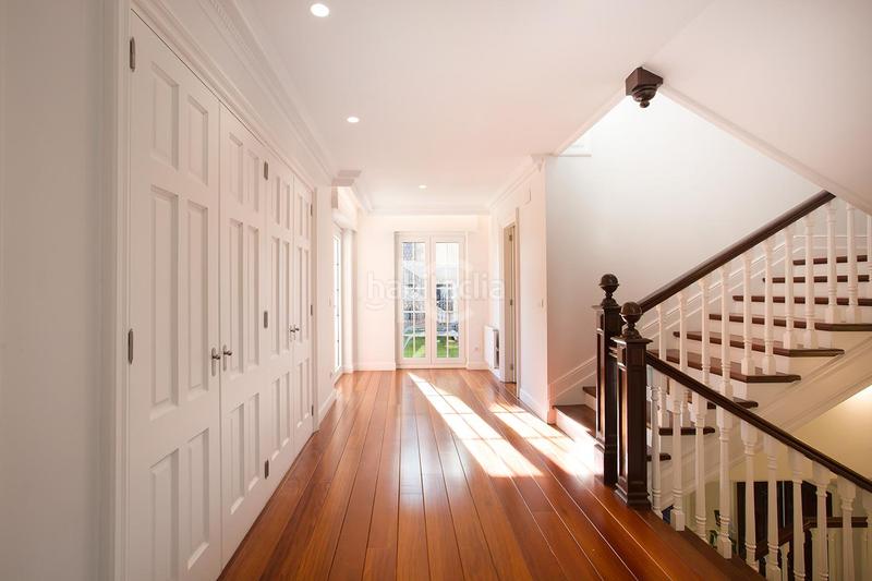 Foto 1629f057-365d-4493-8ff5-b466ffb7f833. Chalet avec chauffage parking piscine dans Neguri Getxo