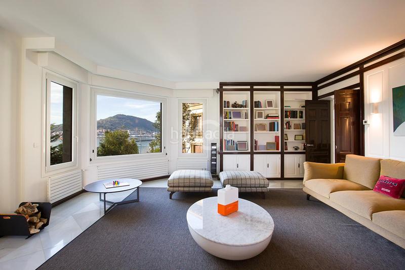 Foto bf1ef3ee-e9e7-46c6-bfc2-ed8b40fbf669. Chalet avec chauffage parking piscine dans Neguri Getxo