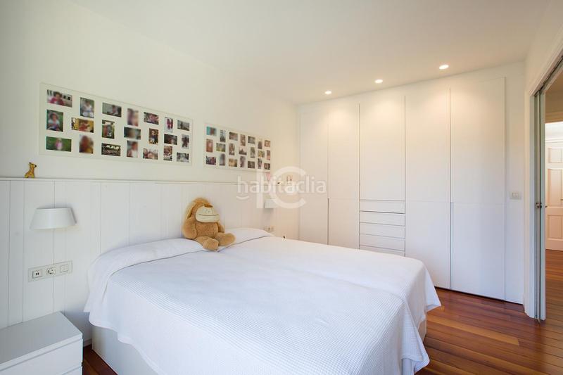 Foto d3af1bbd-f566-406c-8c06-1d3261400491. Chalet avec chauffage parking piscine dans Neguri Getxo