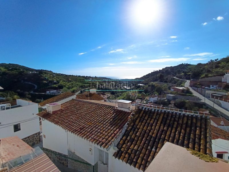 Foto b45fcbfa-91a3-4865-ba2d-f796e06f9765. Casa a Camino Viejo de Málaga Vélez - Málaga
