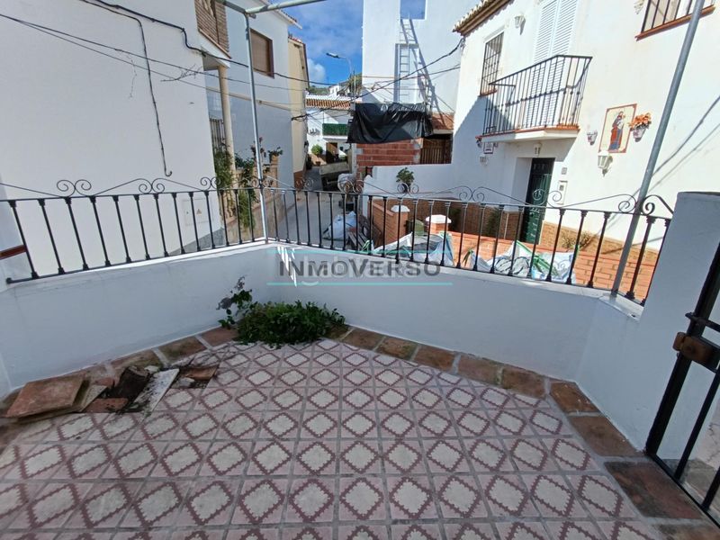 Foto fa51ed52-3c6d-4a8b-9362-3a4a3fe047dd. Casa a Camino Viejo de Málaga Vélez - Málaga