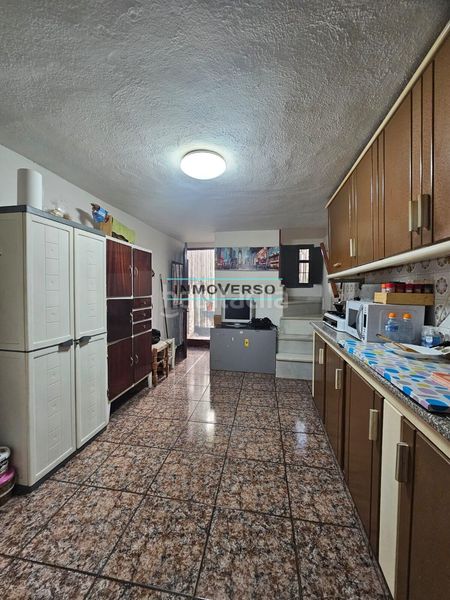 Foto b39d9bb5-bd17-4c7d-9f2a-db2e3d154177. Casa amb aparcament a Camino Viejo de Málaga Vélez - Málaga