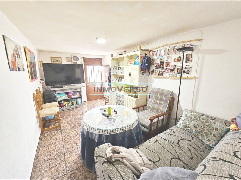 Foto c978843e-b3f8-4806-b081-266e8bd9f6d5. Casa amb aparcament a Camino Viejo de Málaga Vélez - Málaga